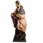 Donna con bimbo in braccio in terracotta vestita 40 cm - immagine 4