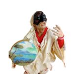 Pulcinella cm 38 con occhi di vetro e tamburello - immagine 6