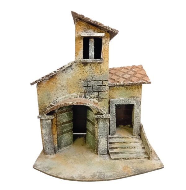 Casa due piani con bottega CPN/08