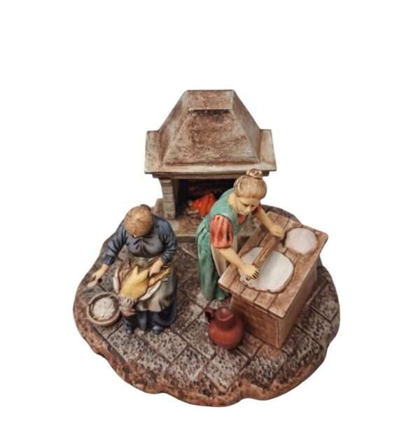 Scena donne in cucina Landi Moranduzzo 10 cm - immagine 4