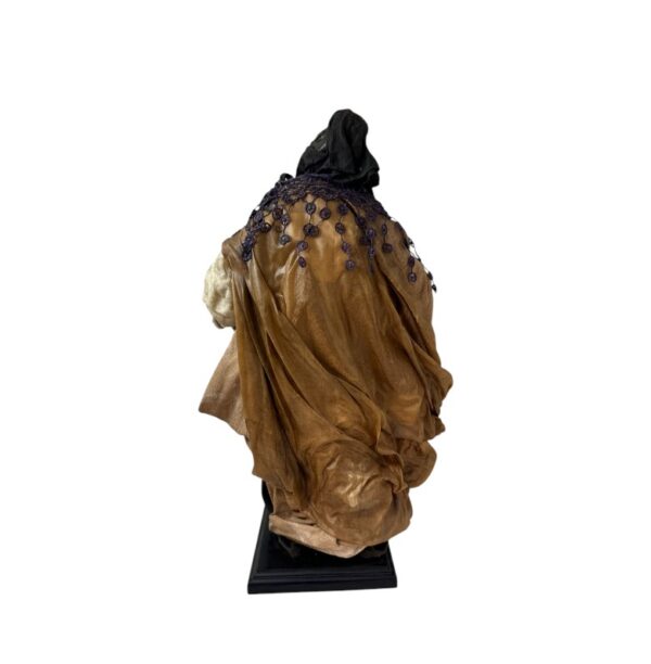 Donna con cesto in terracotta vestita 40 cm - immagine 4