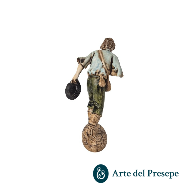 Pastore con cappello in mano da 12cm 53/26 CT2 - immagine 3