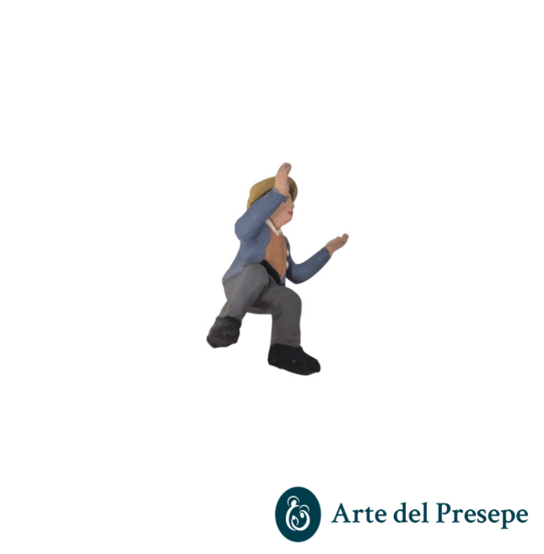 Uomo con cappello seduto senza base in Terracotta da 7cm 154/26 - immagine 4