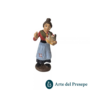 Donna con gallina in braccio in Terracotta da 7cm 201/26