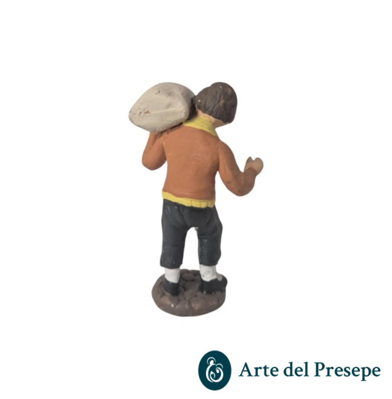 Uomo con sacco in Spalla in Terracotta da 7cm 211/26 - immagine 3