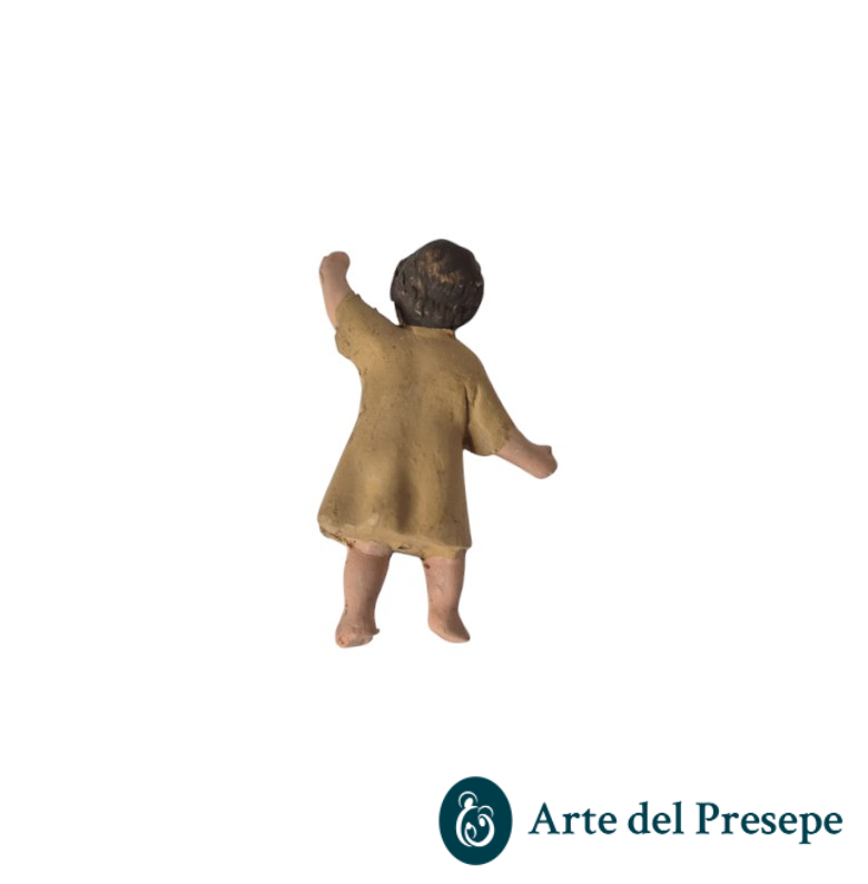 Bimbo con braccio in alto in Terracotta per pastori trai 7 e i 10cm 266/26 - immagine 2