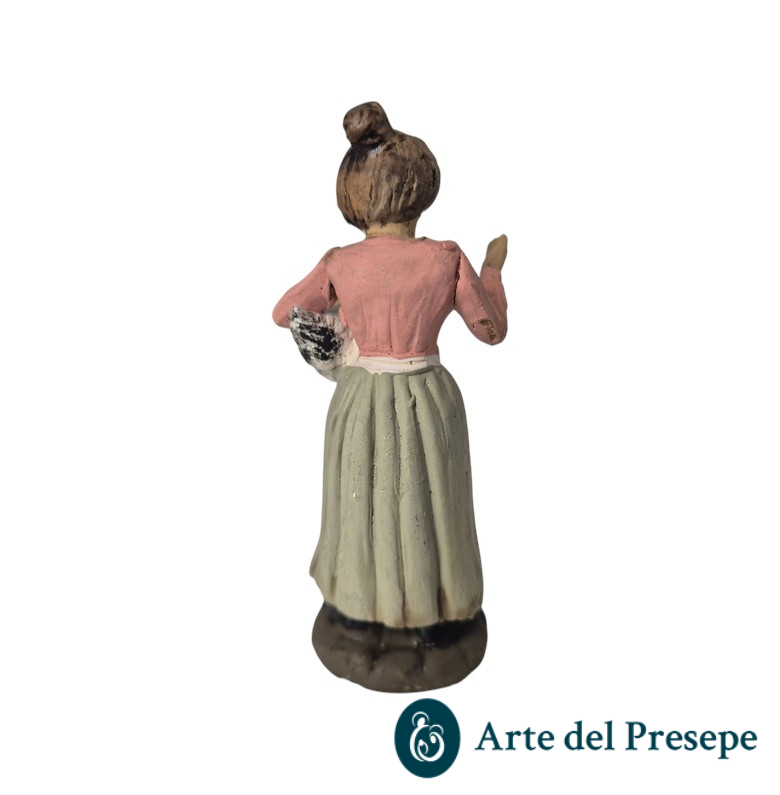 Donna con gallina in braccio in Terracotta da 10cm 276/26 - immagine 3